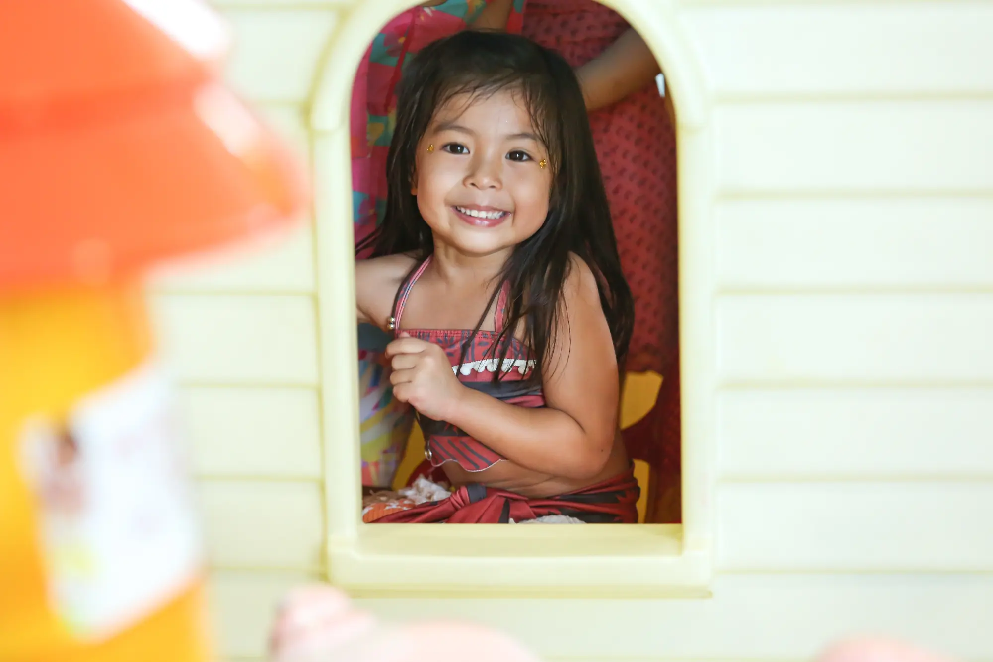 Alice — fotografia de aniversário infantil