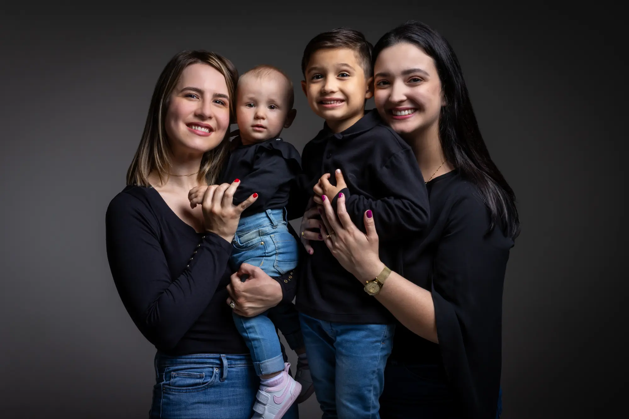 Lizandra 2024 05 24 — ensaio de família em estúdio