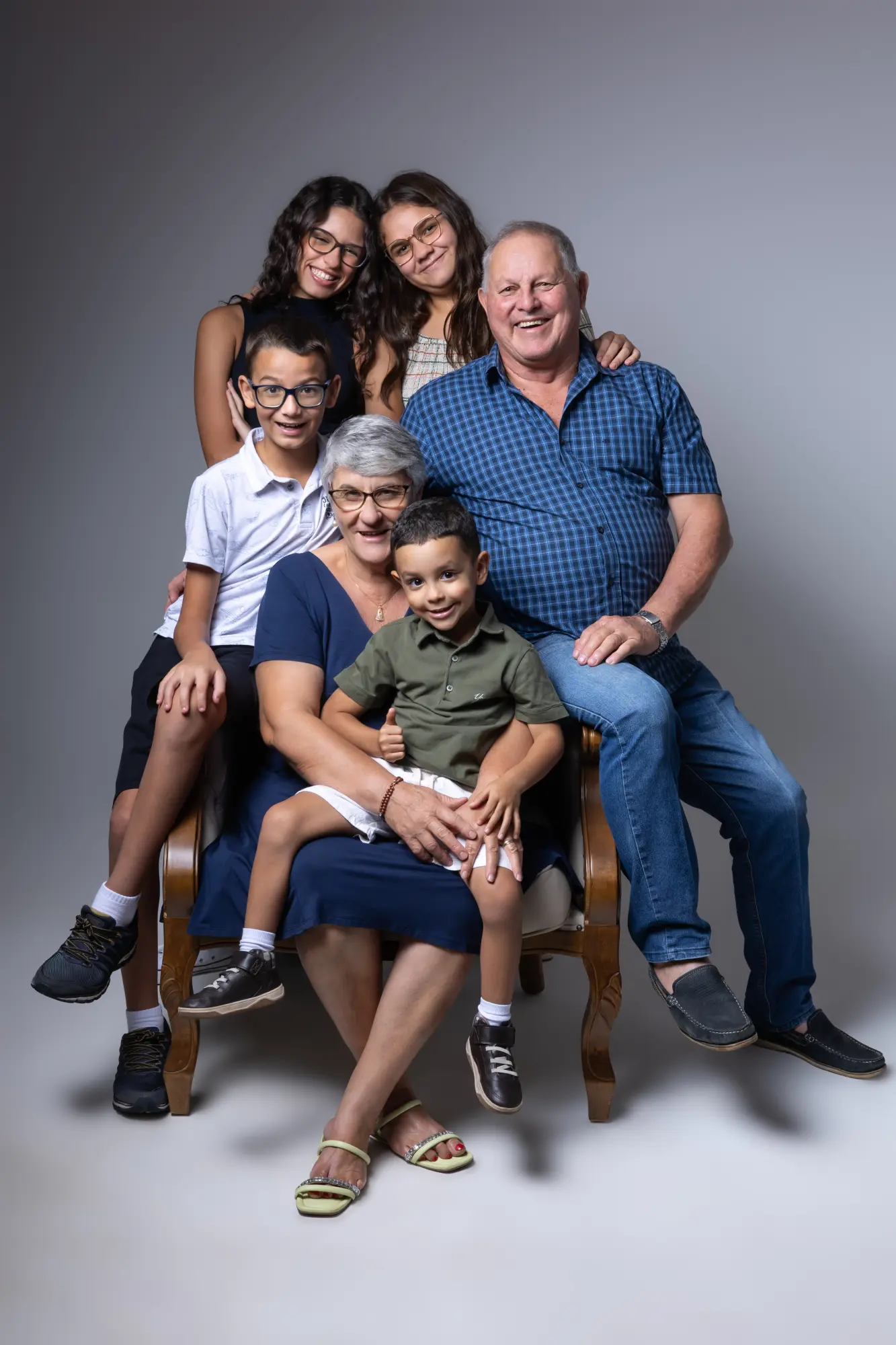 Tatiana — ensaio de família em estúdio